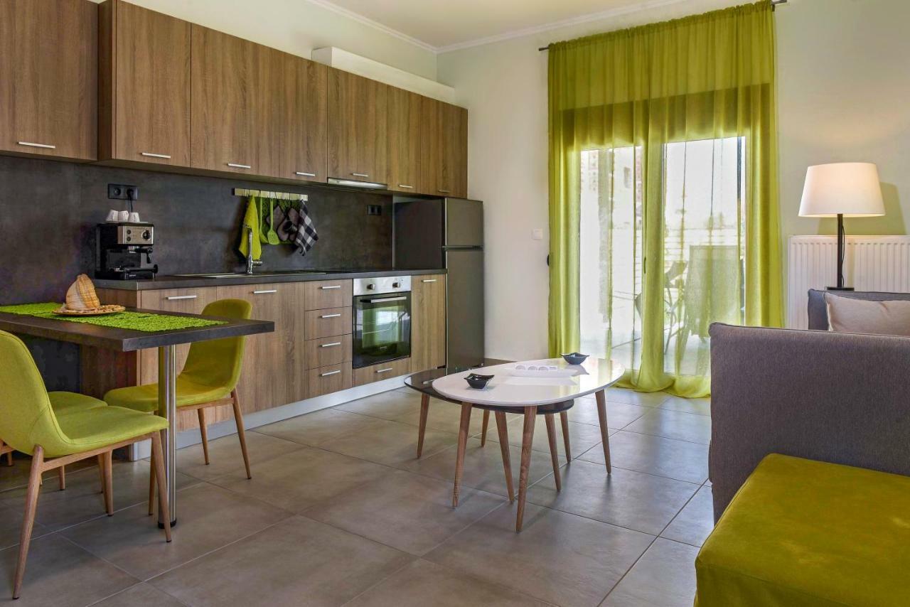 Νautilus Luxury Apartments Ierissos Exterior foto